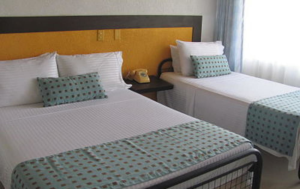 Hotel Hacienda El Diamante Вилета Екстериор снимка